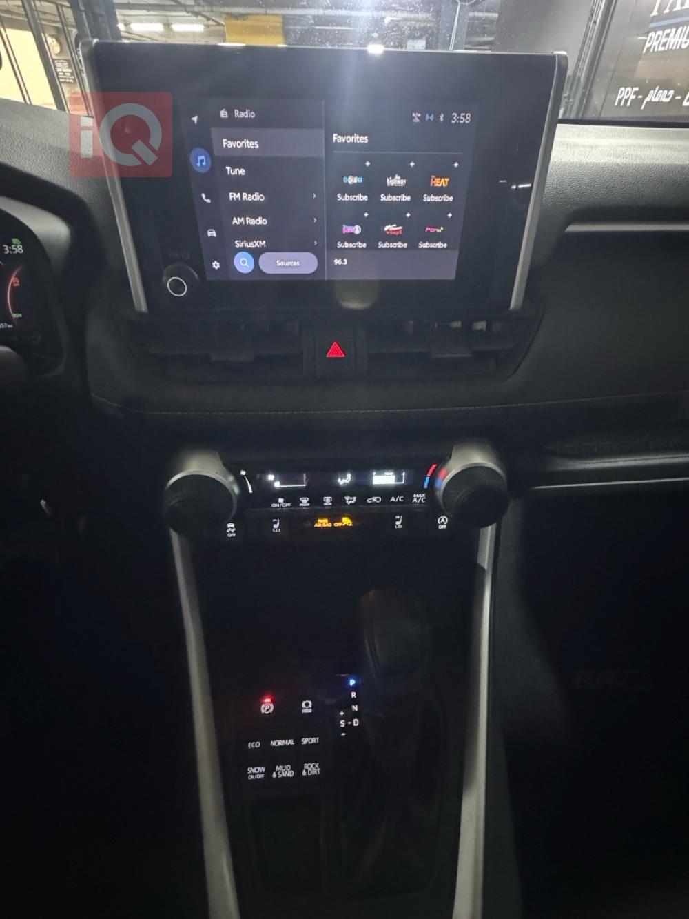 تويوتا راف 4